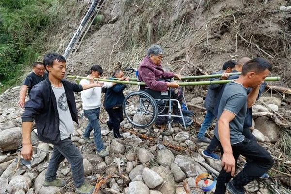 四川泸定地震救援，最新消息汇总(图2)